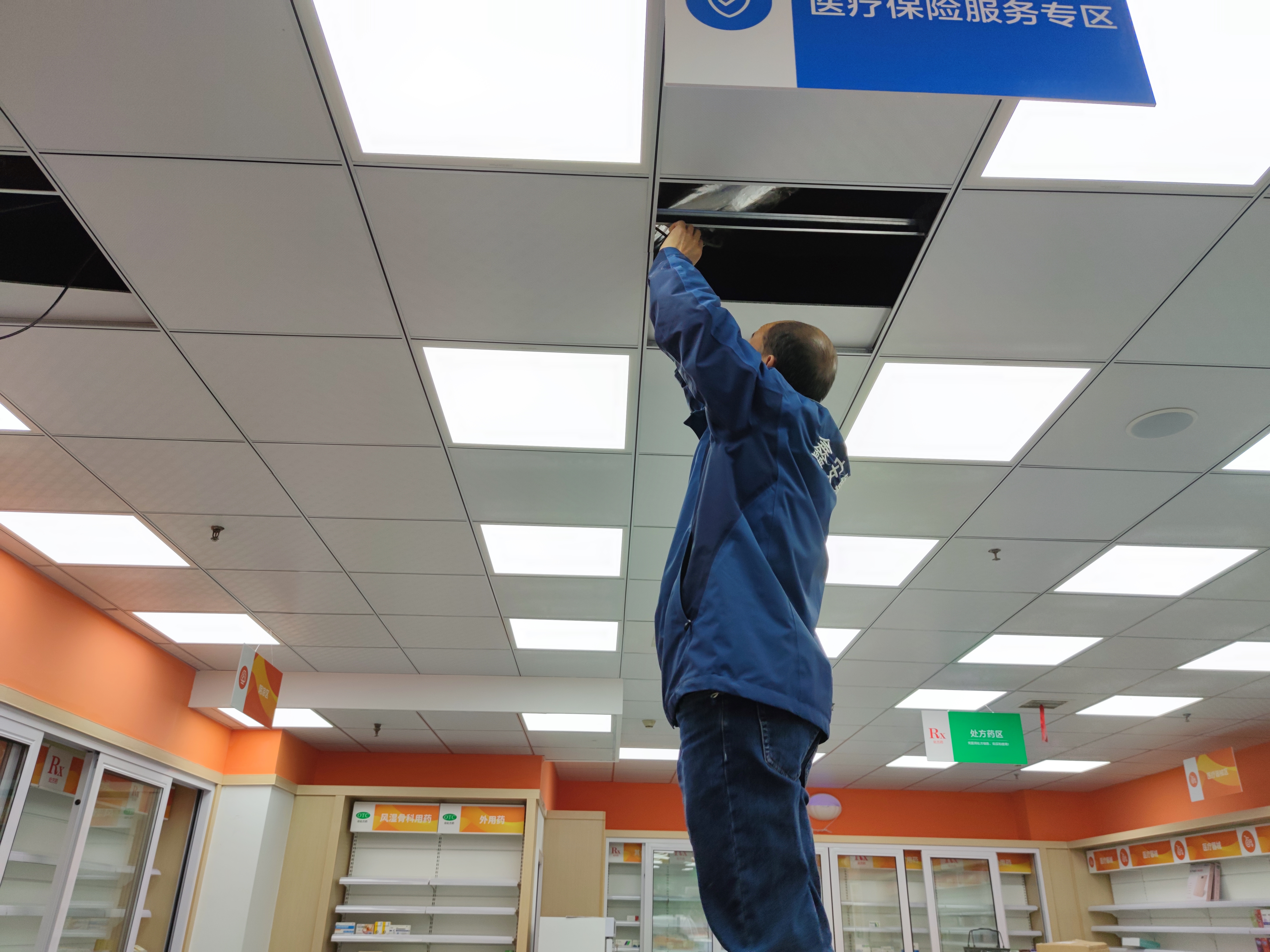 什么是AI智能視頻監(jiān)控系統(tǒng)？它的功能又有那些？