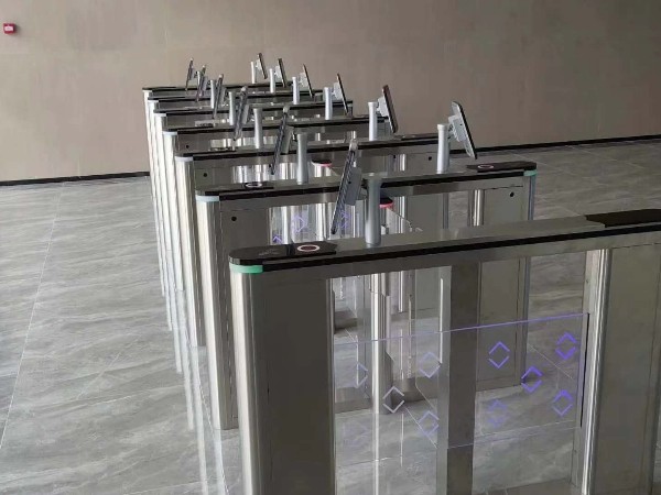 人臉識(shí)別門禁系統(tǒng)